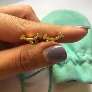 Tiffany & Co - Earrings T Smile - 18k gold
